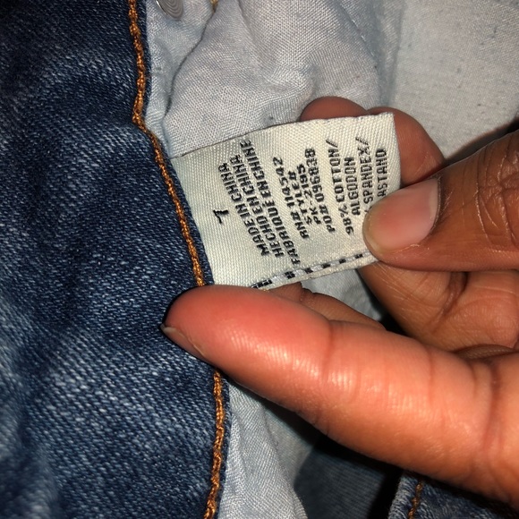 Jeans - Picture 1 of 3